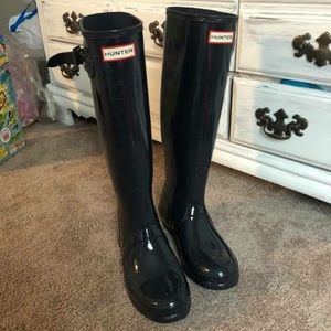 Navy Hunter Boots